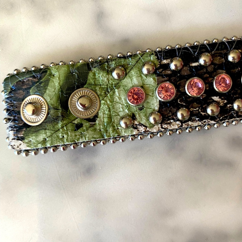 Genuine, leather snap bracelet camo with stones NWT